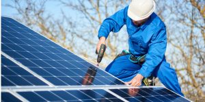 Installation Maintenance Panneaux Solaires Photovoltaïques à Saint-Urbain